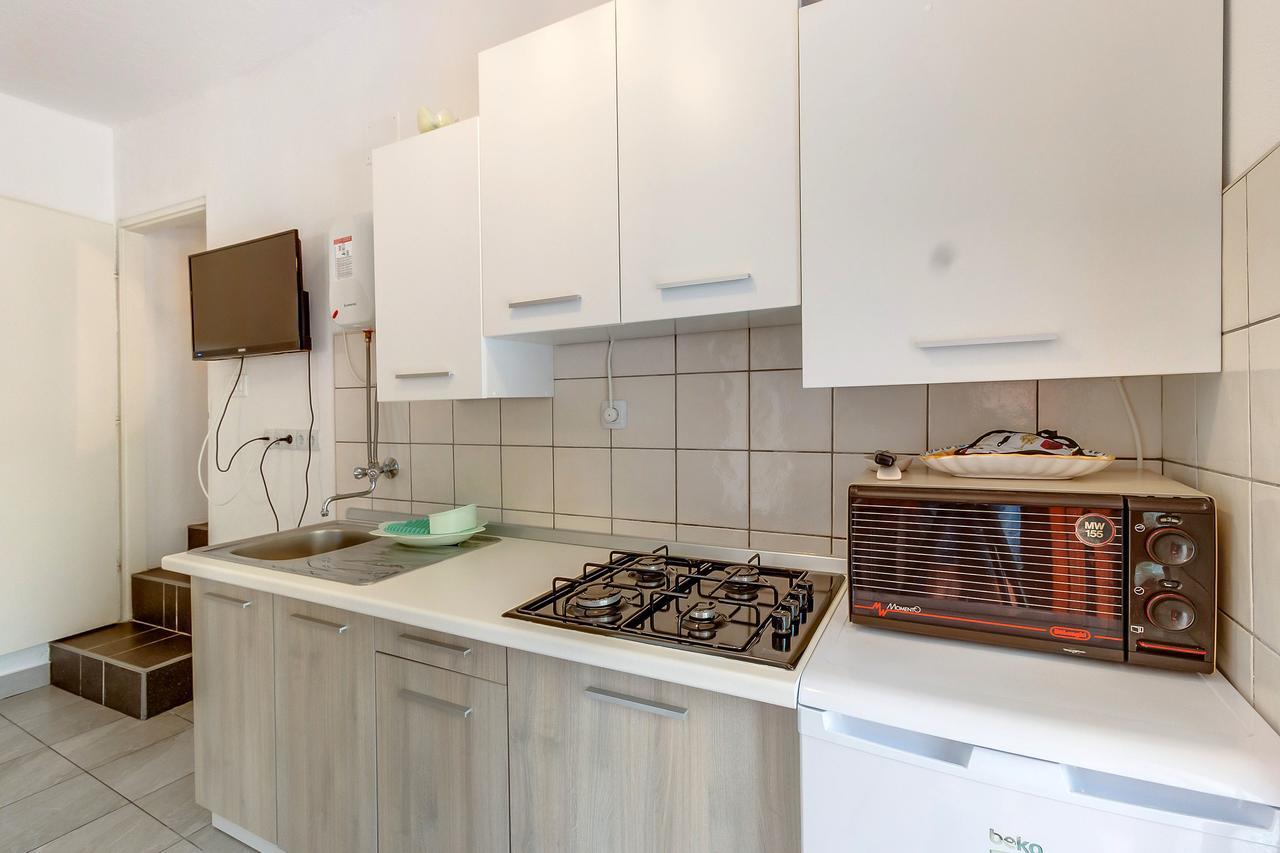 Apartments Ivna Veli Losinj Exterior photo