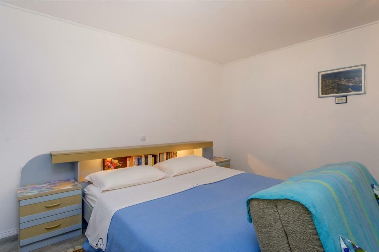 Apartments Ivna Veli Losinj Exterior photo